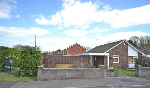 2&nbsp;Bedroom&nbsp;Detached